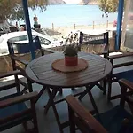 Semesterbostad Marditsa's House By The Sea Serifos Town